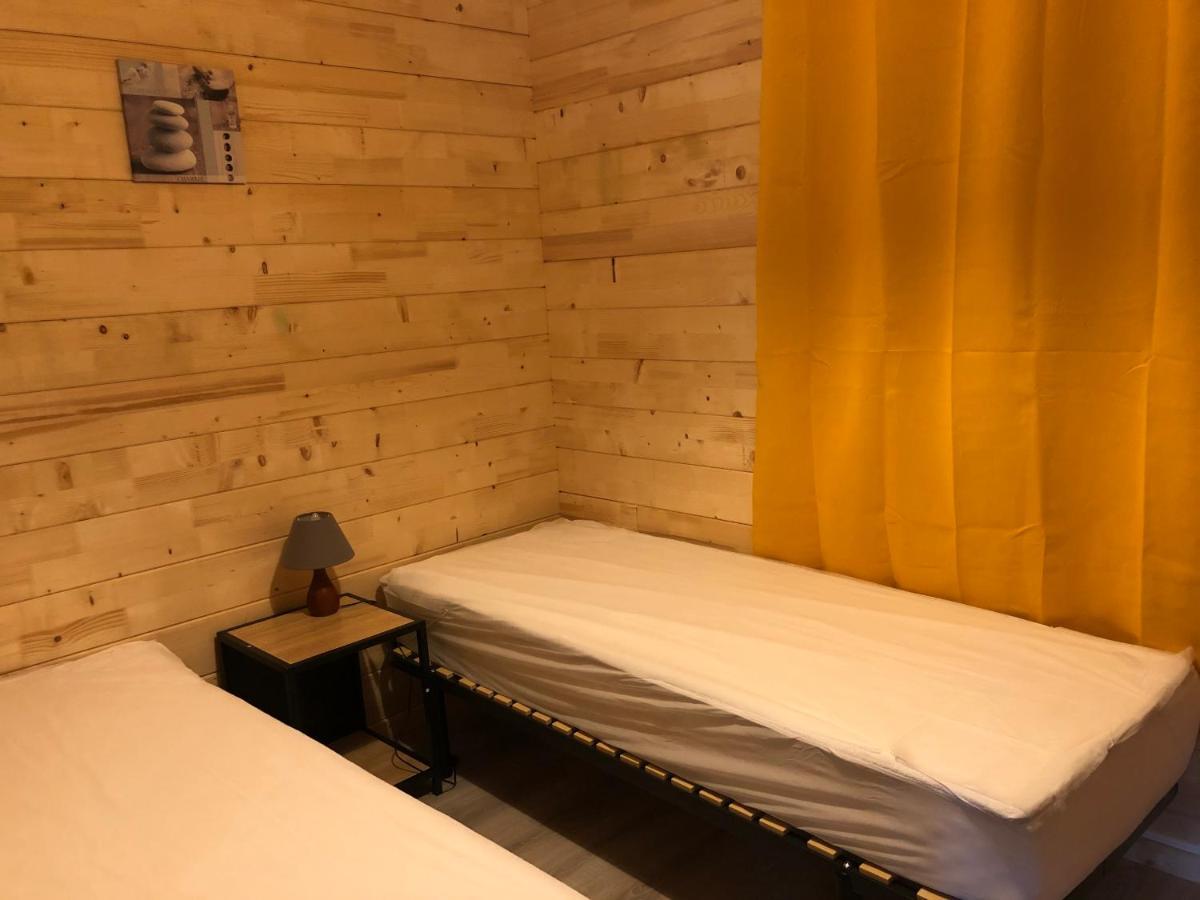 Parc Residentiel De Loisir : Le Loup Blanc Du Riou Hotell Barcelonnette Eksteriør bilde