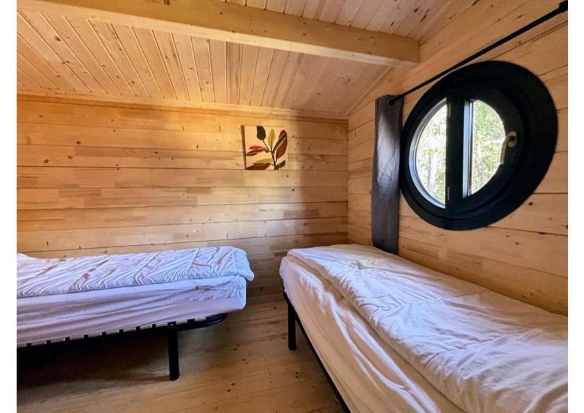 Parc Residentiel De Loisir : Le Loup Blanc Du Riou Hotell Barcelonnette Eksteriør bilde