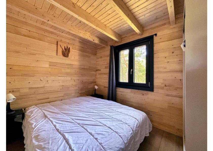 Parc Residentiel De Loisir : Le Loup Blanc Du Riou Hotell Barcelonnette Eksteriør bilde